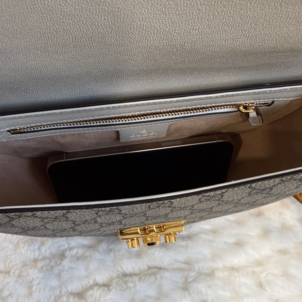 Gucci GG Supreme Padlock-644524-Authentic-EUC - Picture 15 of 16